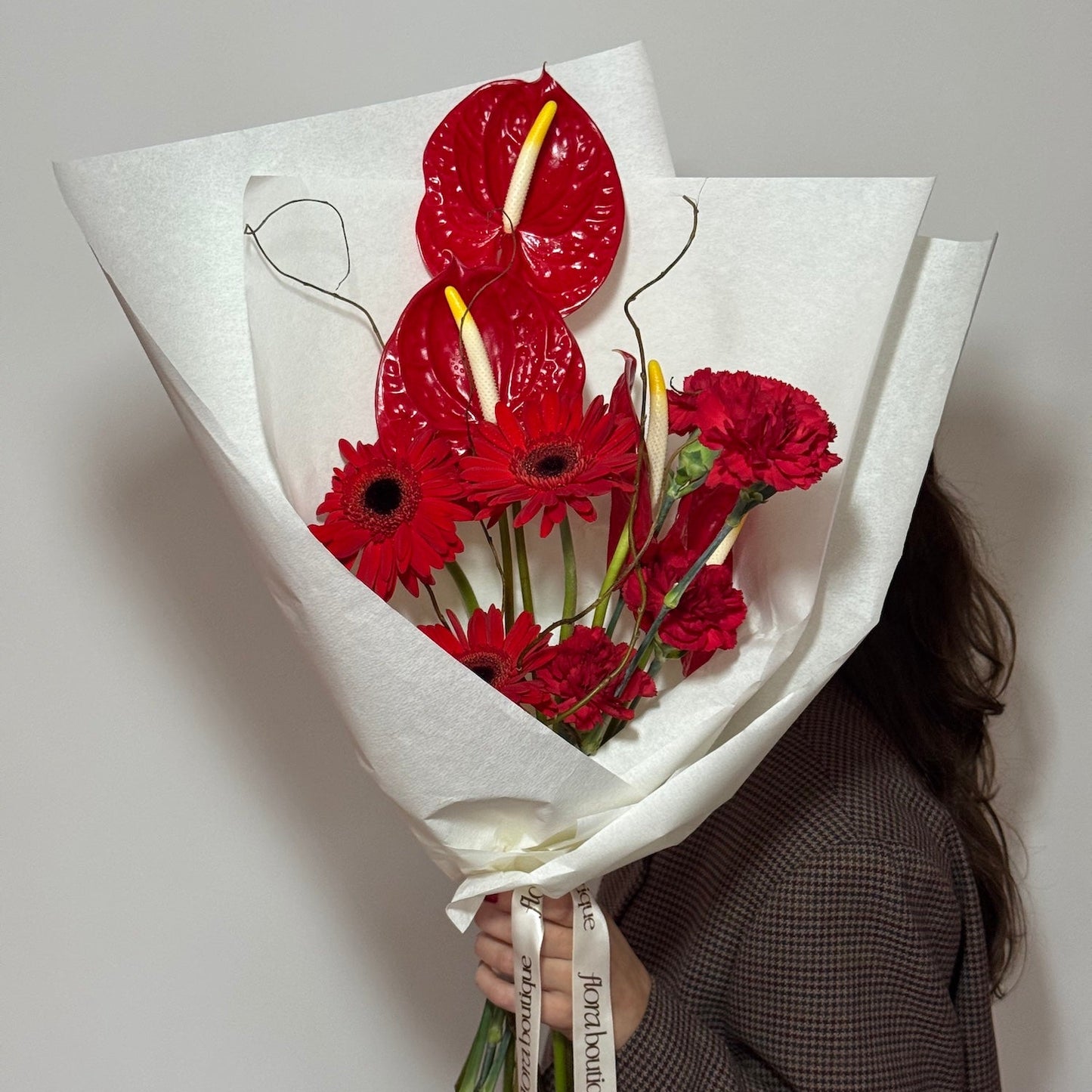 Flora x Esher Sucré